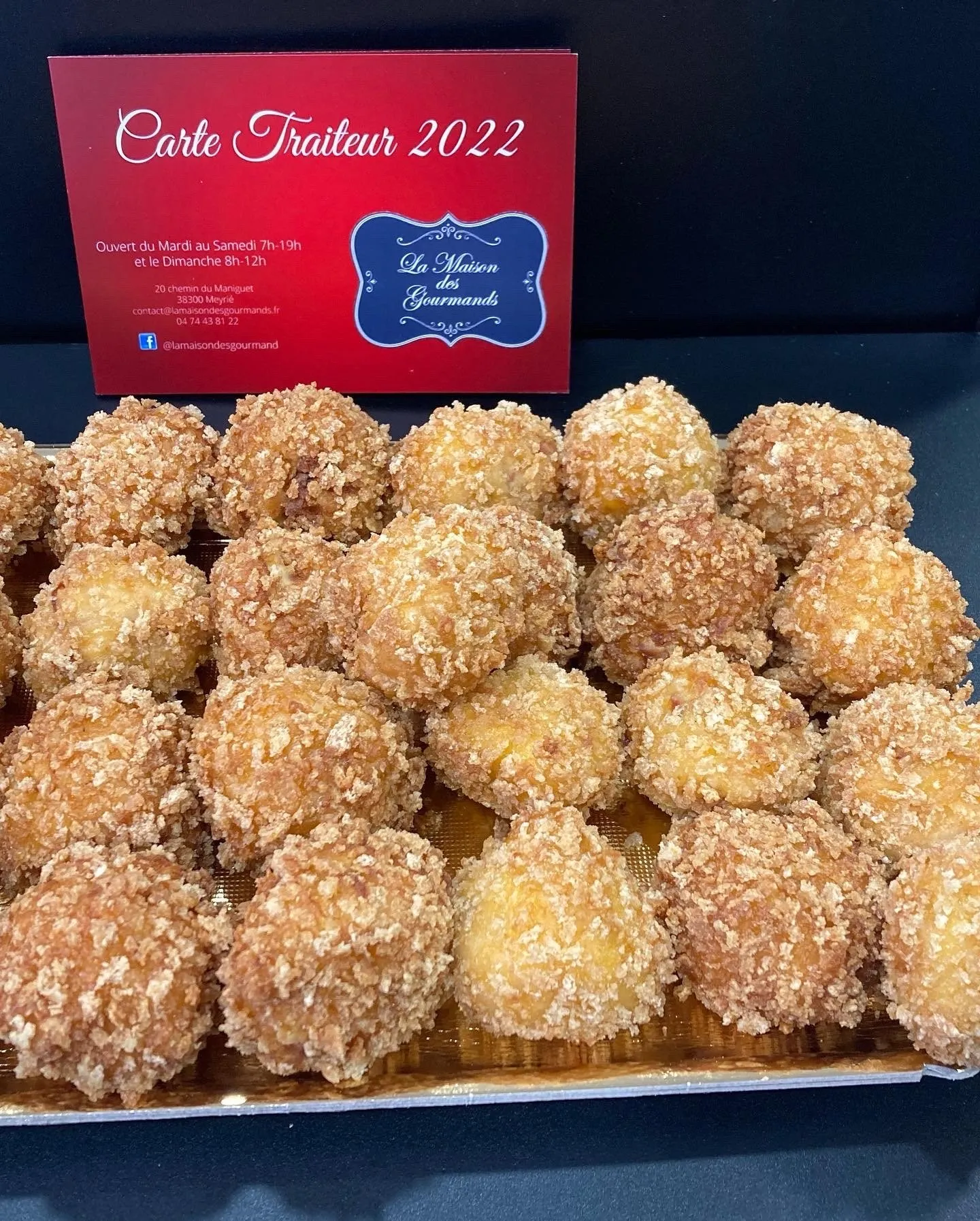 Croquettes panées dorées pour l'apéritif